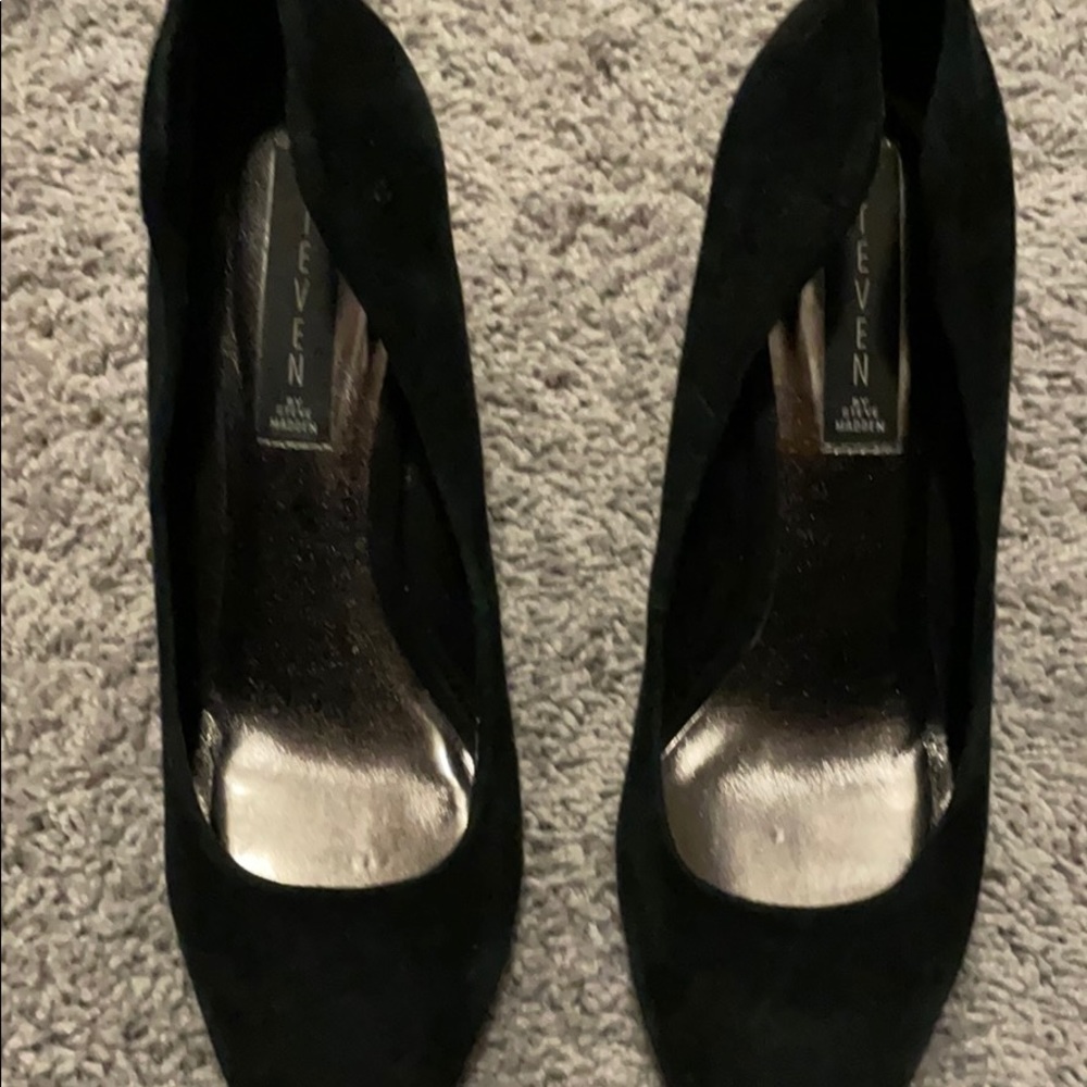 Steve Madden Black Suede Heels